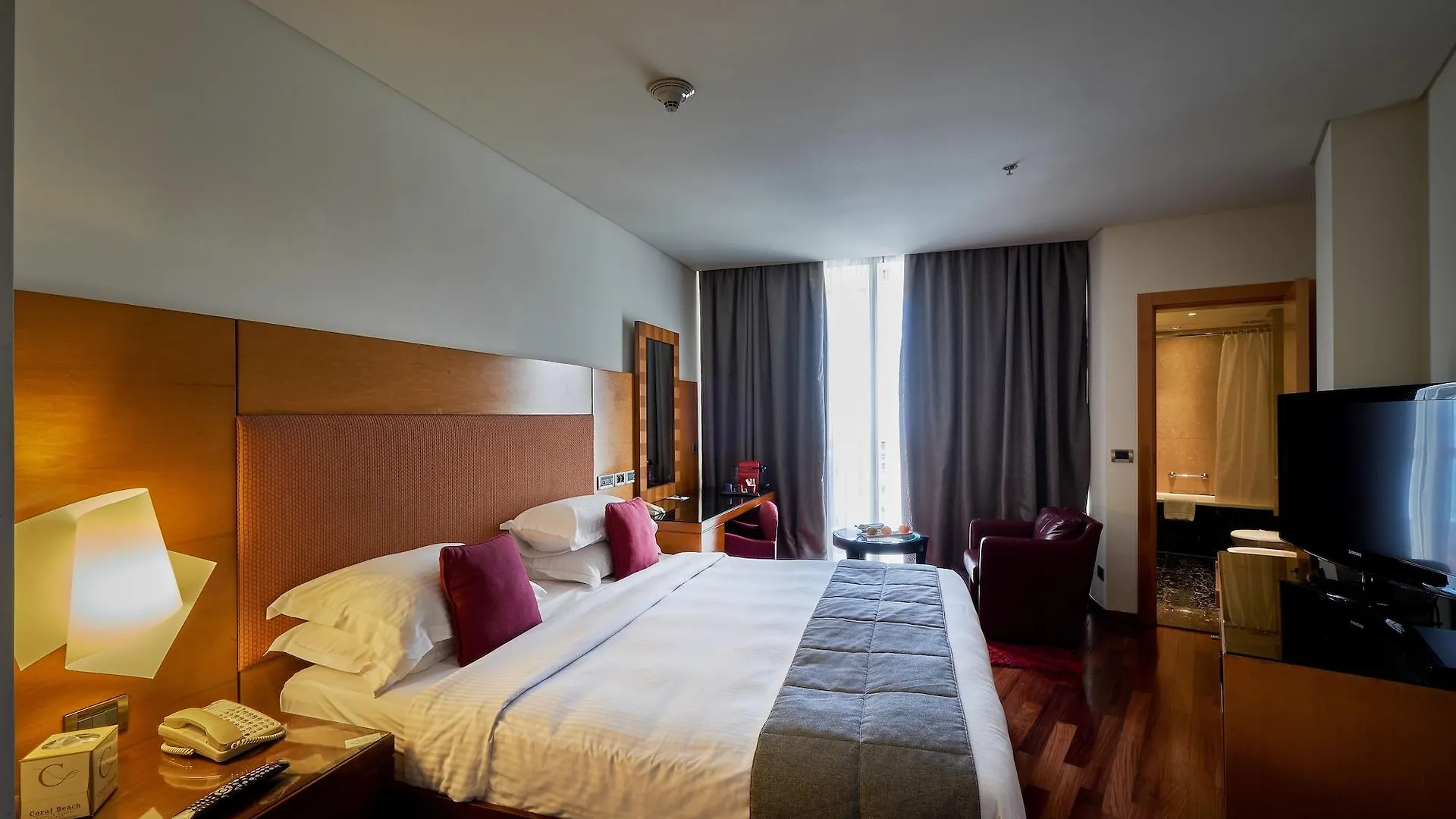 Coral Beach Hotel And Resort Beirut