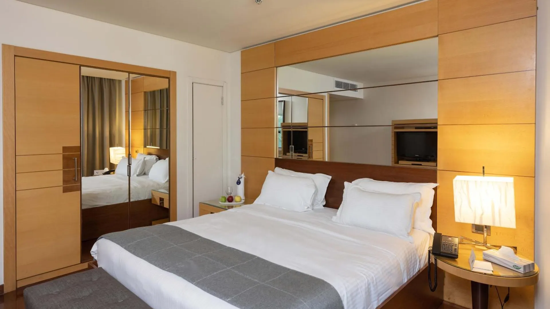 Coral Beach Hotel And Resort Beirut Lebanon