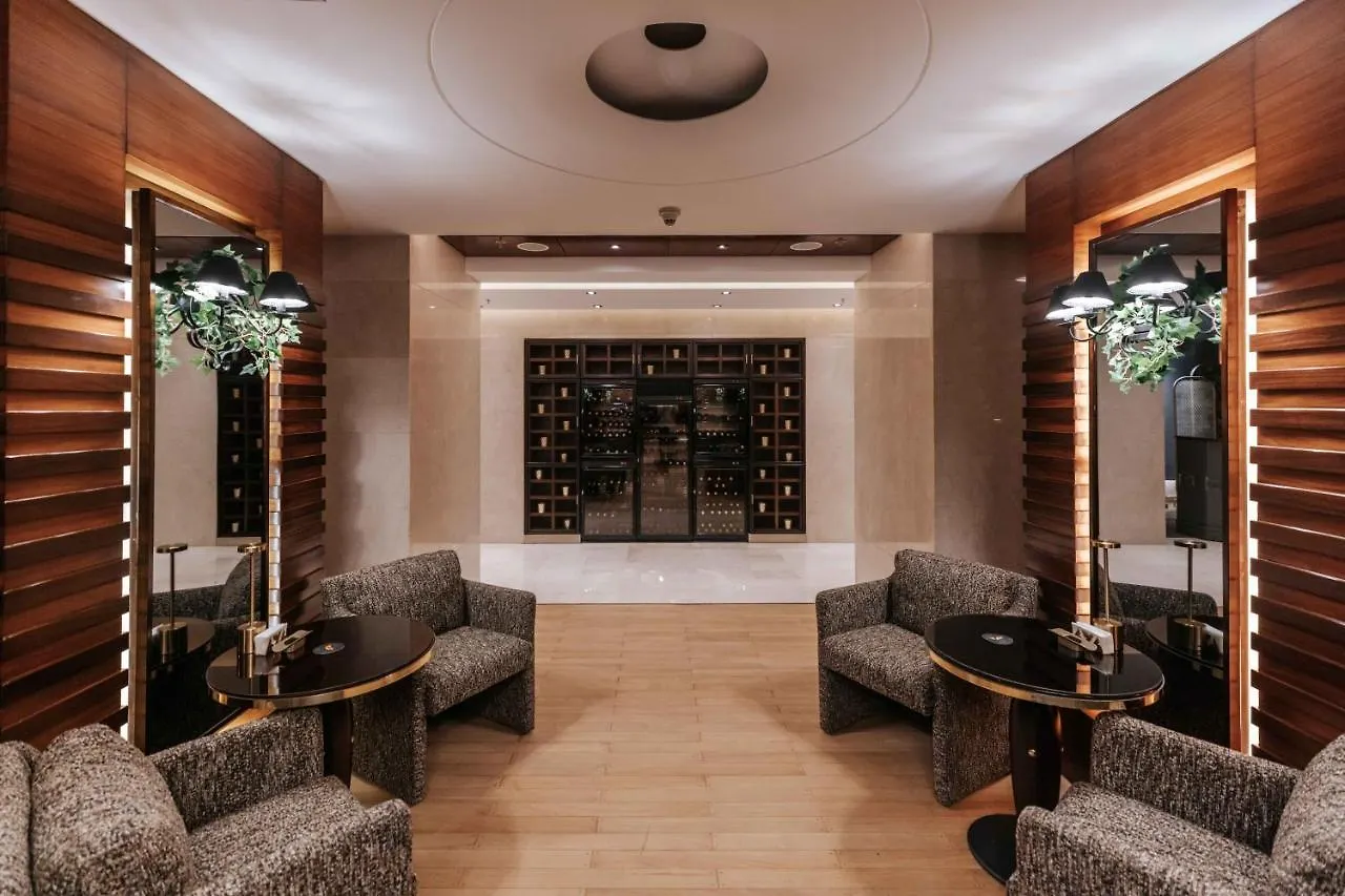 Coral Beach Hotel And Resort Beirut