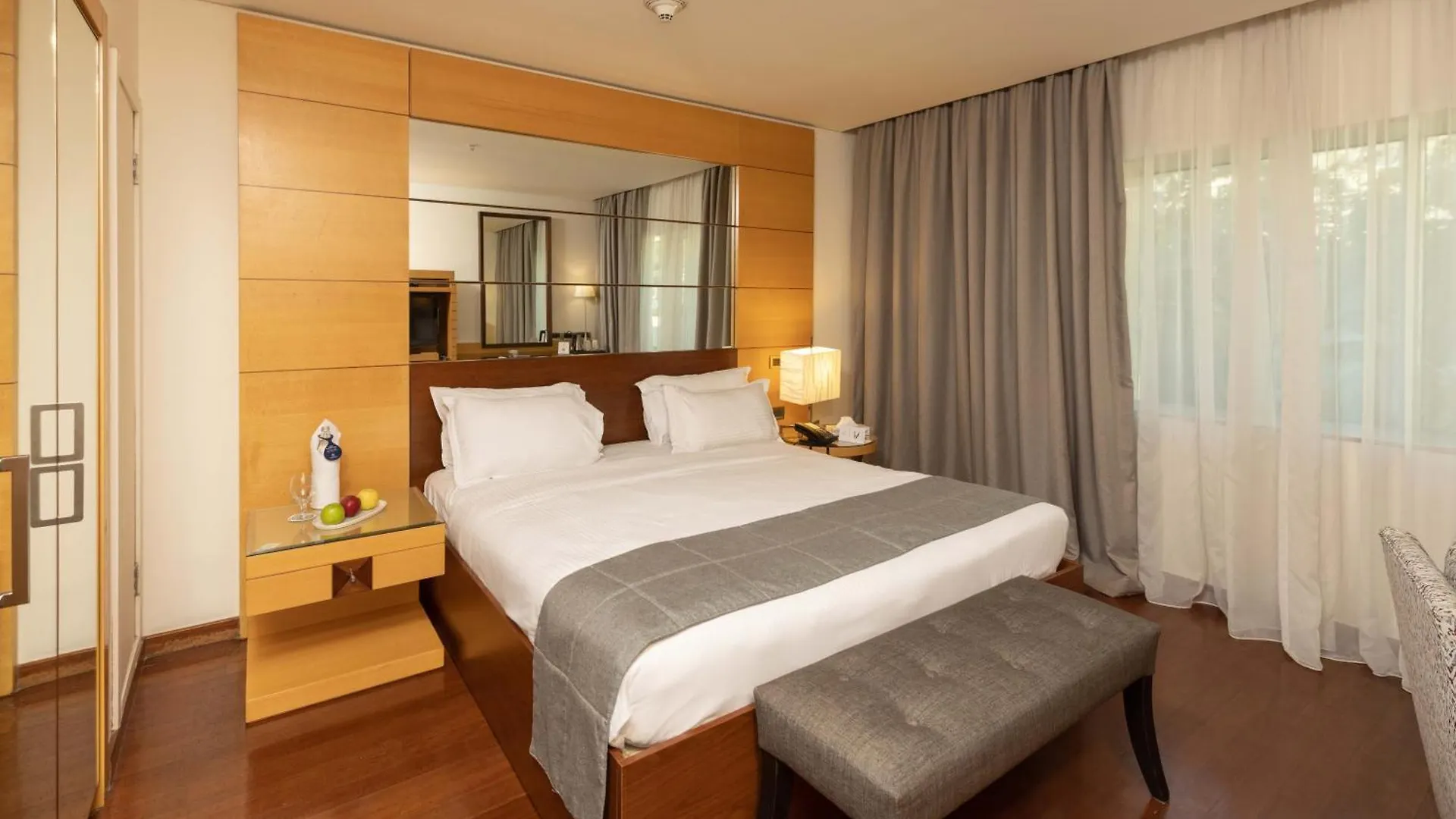 Coral Beach Hotel And Resort Beirut